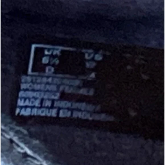 Clarks Women’s Black Leather Oxford Wedge Comfort Lace-Up Shoes Size 9M - Picture 8 of 8